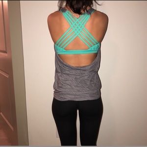 Lululemon tank with built in sports bra